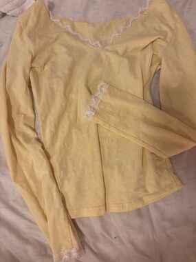 Light Yellow Lace Trim Long Sleeve Top